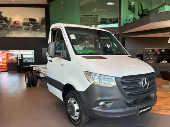 MERCEDES-BENZ SPRINTER 2.0 CDI DIESEL CHASSIS 517 EXTRA LONGO AUTOMÁTICO MERCEDES-BENZ SPRINTER 2.0 CDI DIESEL CHASSIS 517 EXTRA LONGO AUTOMÁTICO